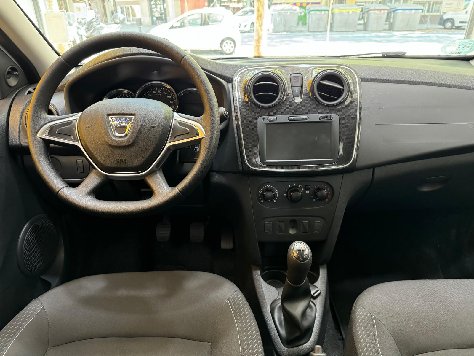 Dacia Sandero Essential foto 8