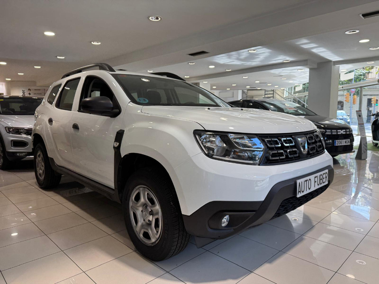 Dacia Duster Essential foto miniatura